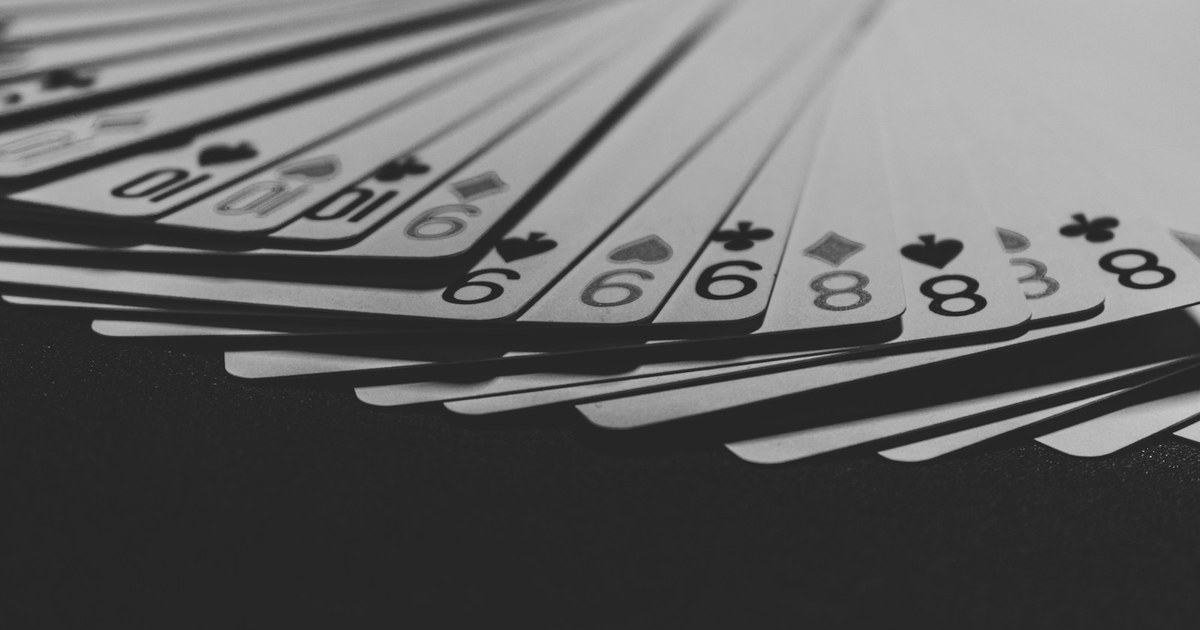 Tabela do poker: termos e mãos para consultar rápido